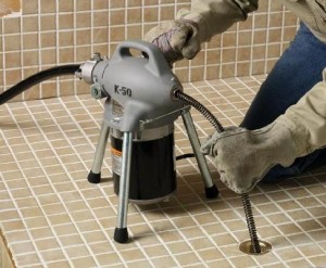 avloppsrensning-stopp-avloppet Avloppsrensning med rensmaskin Rigid k-50